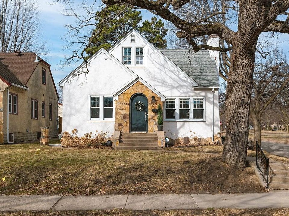 1st image of 4433 Oliver Ave N
