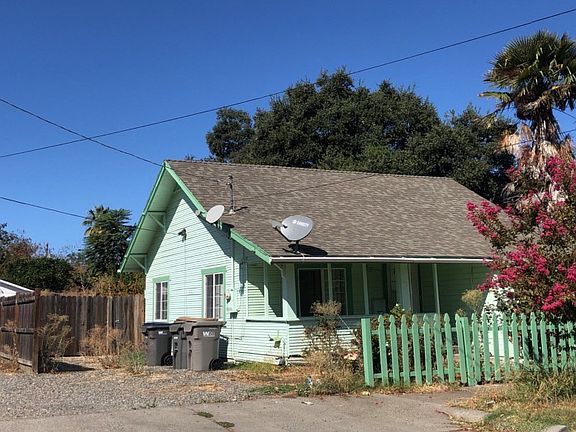 3rd image of 740-742 6th St