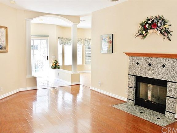 3rd image of 49 Eldorado St #B