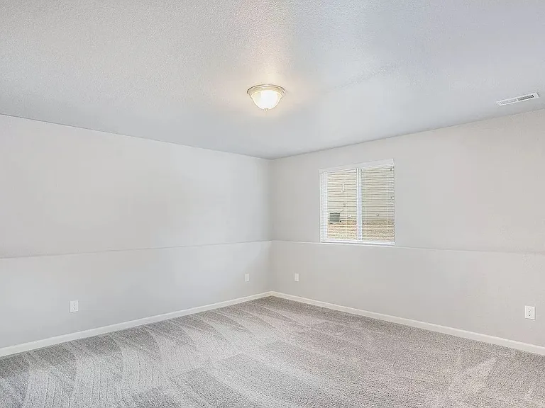 2375 Bethie Dr — Photo 21
