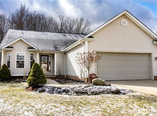 15409 Royal Oak Dr, Middlefield, OH 44062