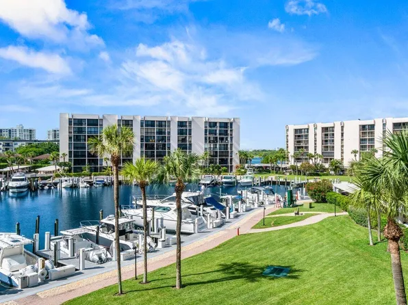 2707 N Ocean Boulevard #301-D, Boca Raton, FL 33431