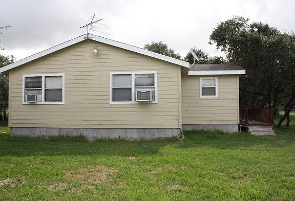 4th image of 546 Forest Oak Ln