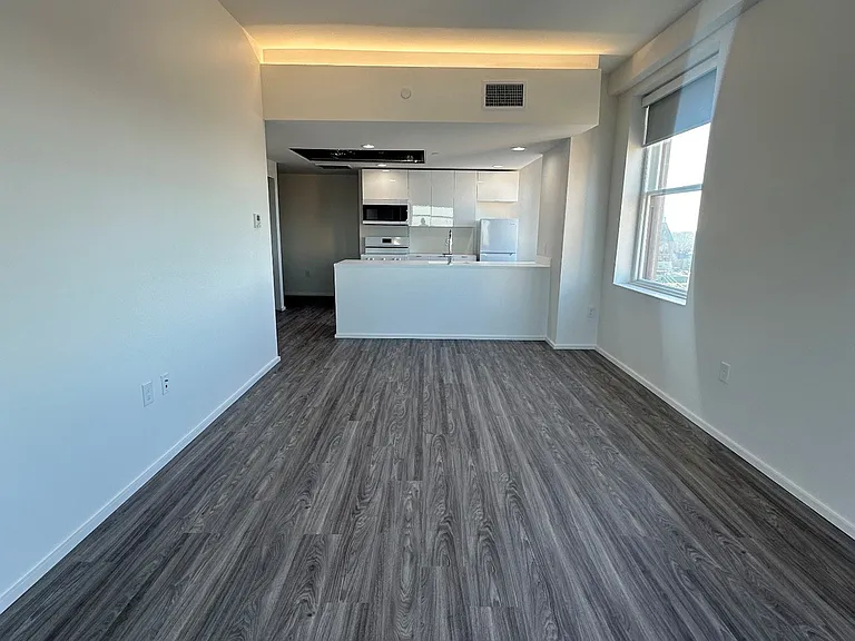Market District Lofts — Photo 29