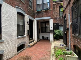 2 Anderson Pl #1, Boston, MA 02114