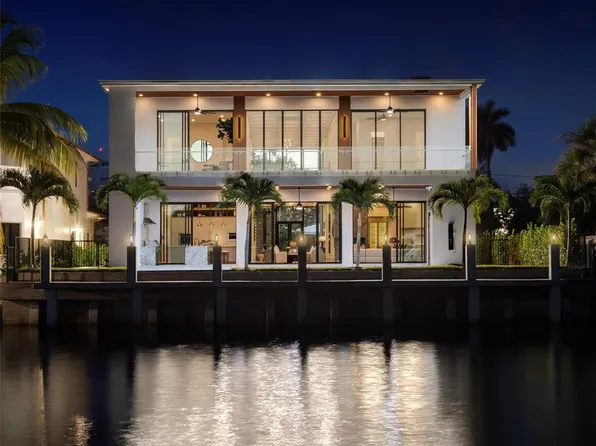 2 Sunset Ln, Pompano Beach, FL 33062