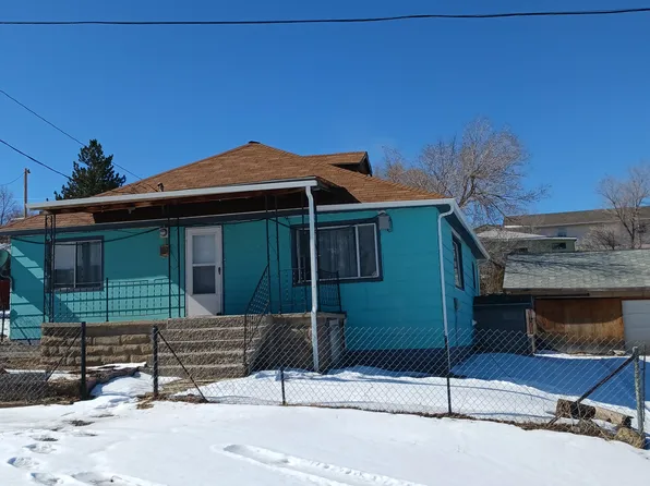1219 Carbon, Trinidad, CO 81082