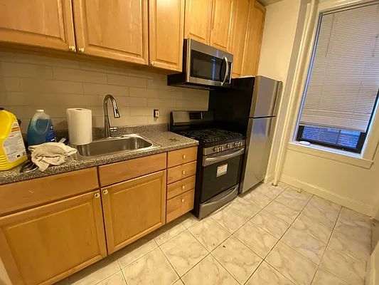 Rented by JM Preston Properties LLC | media 6