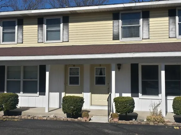 199 E 34th St APT 9, Holland, MI 49423
