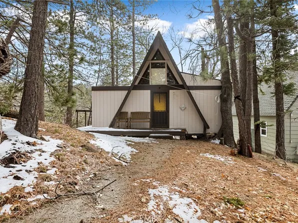 33148 Arrowbear Dr, Arrowbear Lake, CA 92382