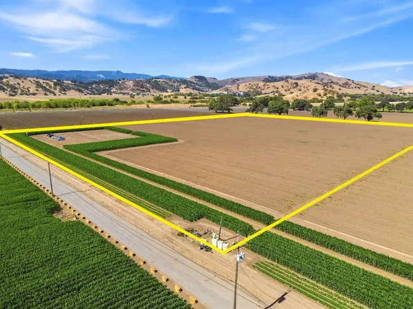 225 Laguna Ave, Morgan Hill, CA 95037