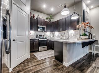 Capitol at Stonebriar, Frisco, TX 75035