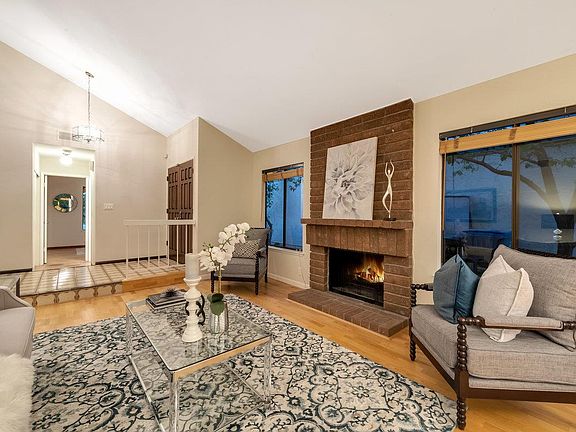5th image of 2416 Apsis Ave