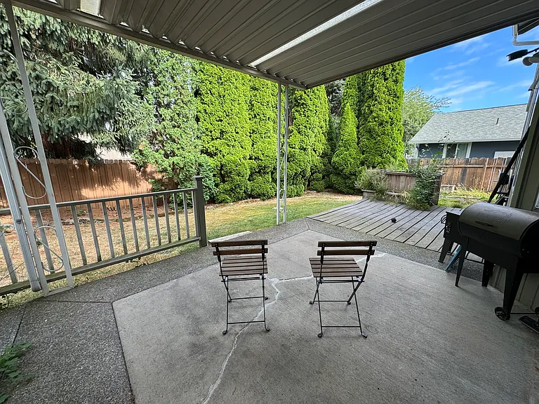 3065 NW 159th Ter — Photo 11
