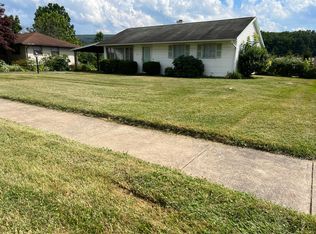 129 Confair Pkwy, Montoursville, PA 17754