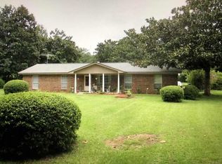 5700 Pond Creek Rd, Milton, FL 32570