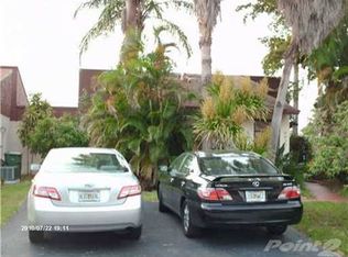 9933 SW 16th St, Pembroke Pines, FL 33025