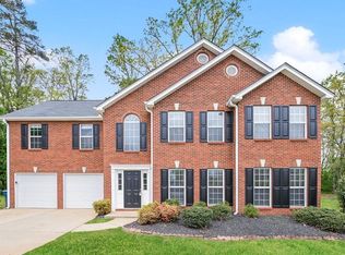 1142 Pine Lake Dr, Grayson, GA 30017