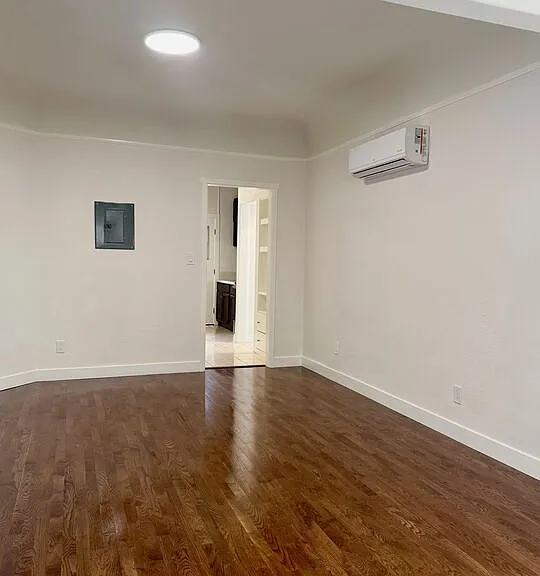 224 S Kenilworth Ave — Photo 16