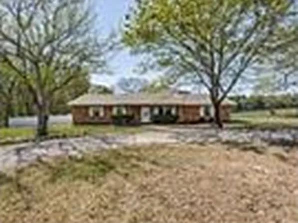 54 Doty Ln, Denison, TX 75021