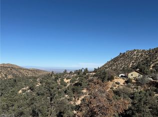 28106 Desert Rd, Pinon Hills, CA 92372
