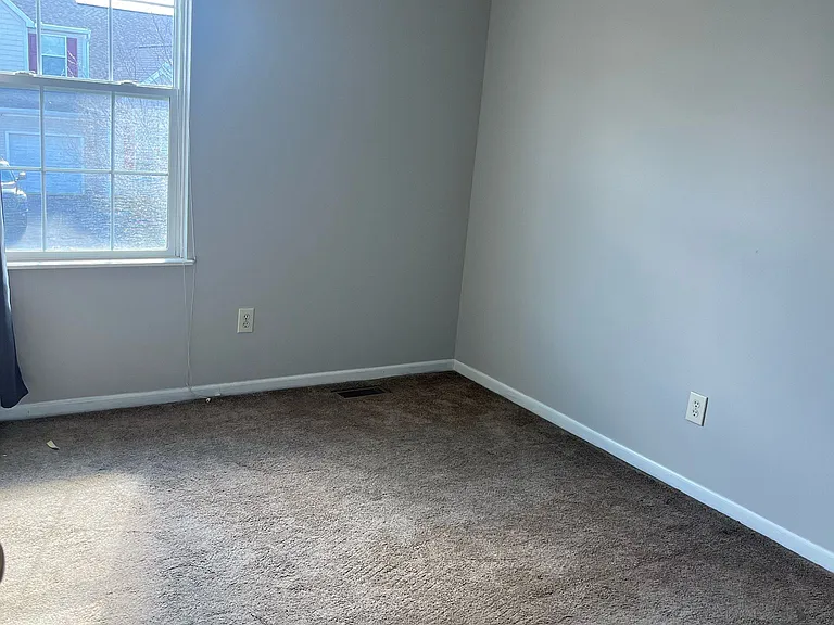 7236 Winterbek Ave — Photo 14