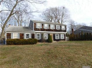 14 Rustic Rd, Miller Place, NY 11764