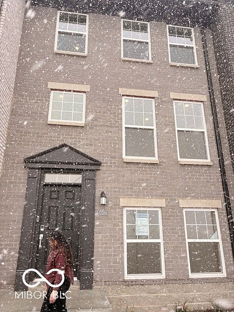 1st image of 17708 Noel St