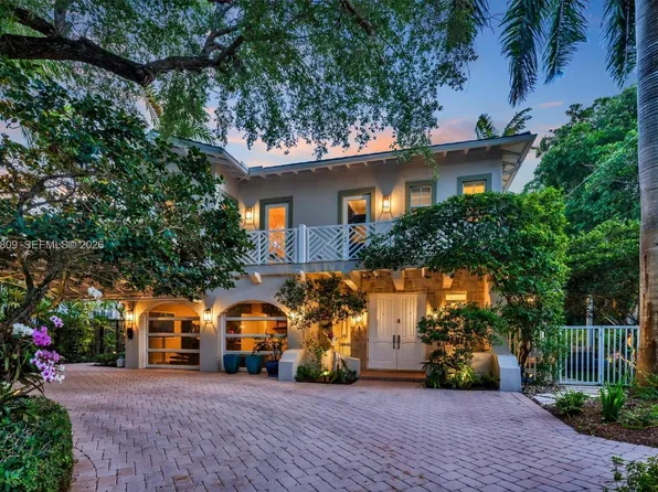 4090 Barbarossa Ave, Miami, FL 33133