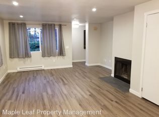 11334 3rd Ave NE APT A, Seattle, WA 98125