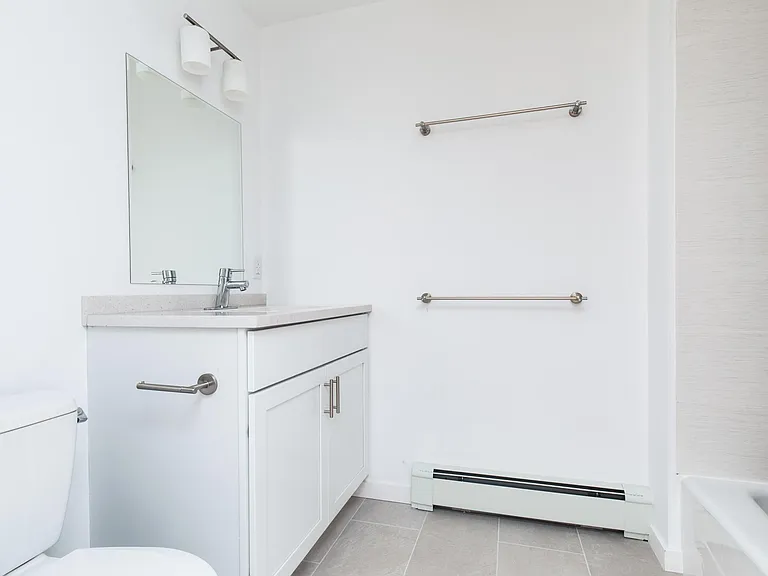 507 Putnam Ave — Photo 16