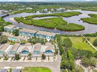 131 Athenian Way, Tarpon Springs, FL 34689