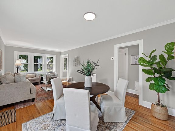 5th image of 4019 19th Ave S