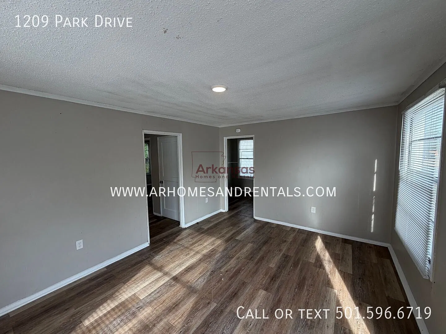 $199 Deposit Move-In Special ~ 1209 Park Drive 2 Bedrooms | 1 Bathroom — Photo 3
