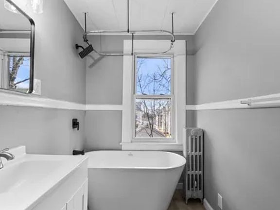 2nd image of 12 Newman St #1