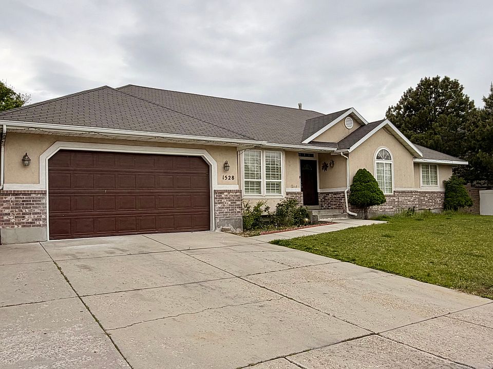 1st image of 1528 Buttercup Dr