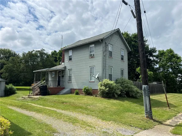 43 N 10th St, Sharpsville, PA 16150