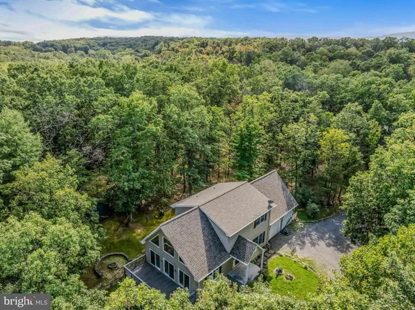 258 Hungaria Rd, Berkeley Springs, WV 25411