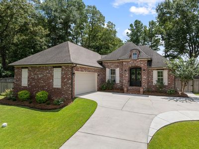 62 Roundtree, Hattiesburg, MS, 39402