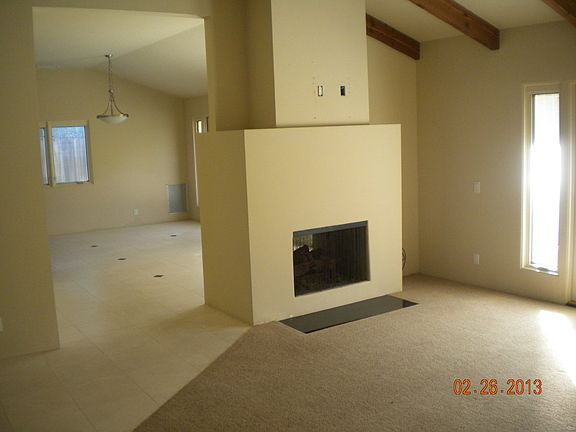 4th image of 1267 Bel Air Dr