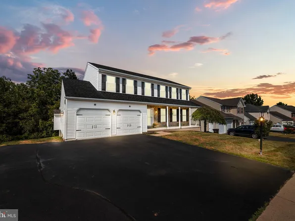 2423 Anneto Dr, Pottstown, PA 19464