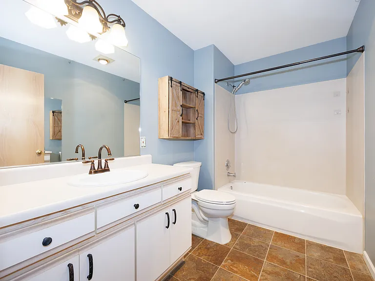 4239 Wintergreen Cir #239 — Photo 11