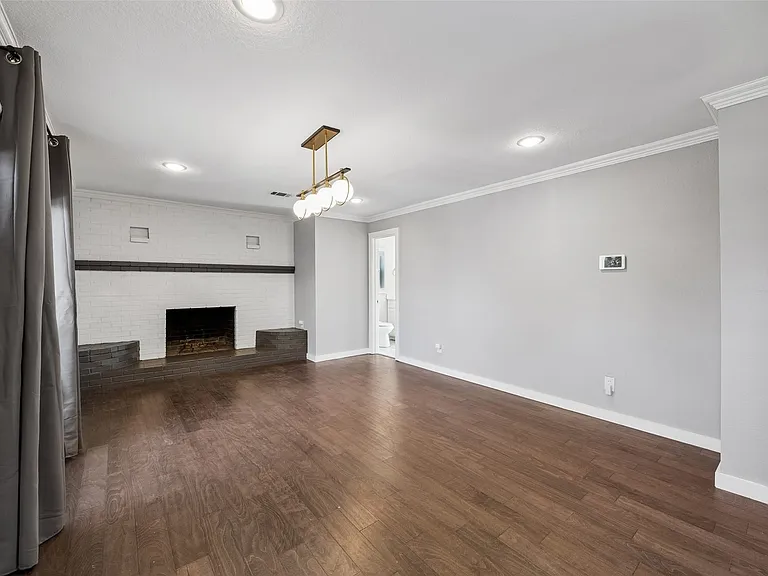 2623 Heatherwood Dr — Photo 8