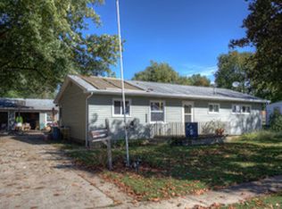 212 E Ohio St, Sibley, IL 61773