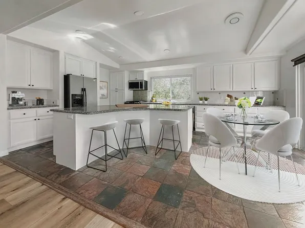 2490 Birchwood Way, Oceanside, CA 92054