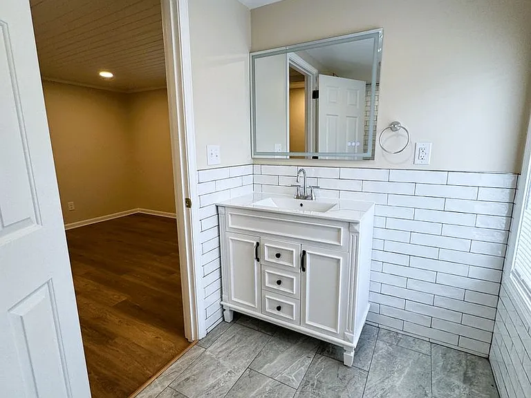 1236 Cherokee Rd — Photo 12