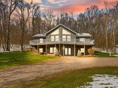 1073 Causeway Dr, Friedens, PA, 15541