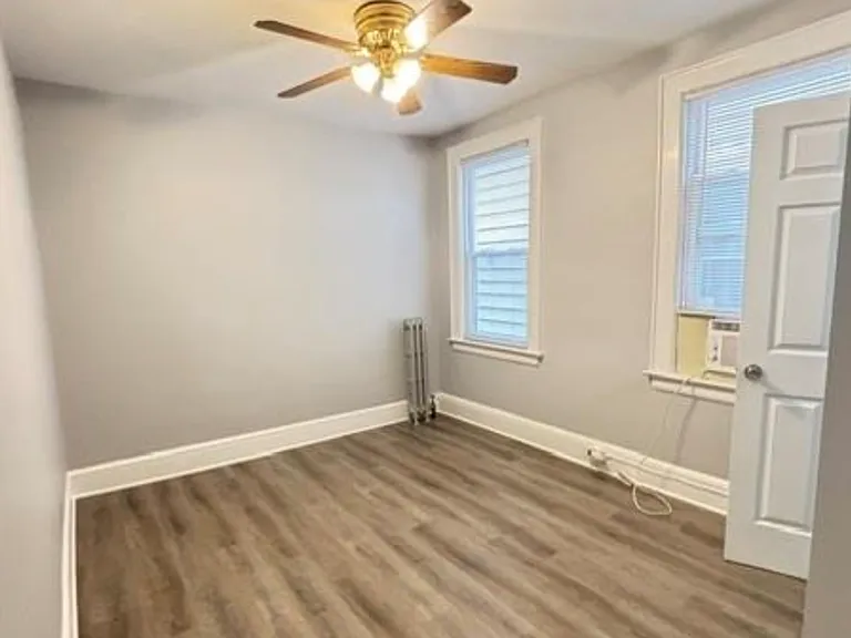 760 Hamilton St #1 — Photo 6