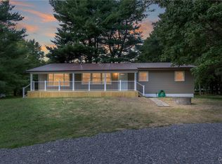 111 Dutch Rd W, Central Square, NY 13036