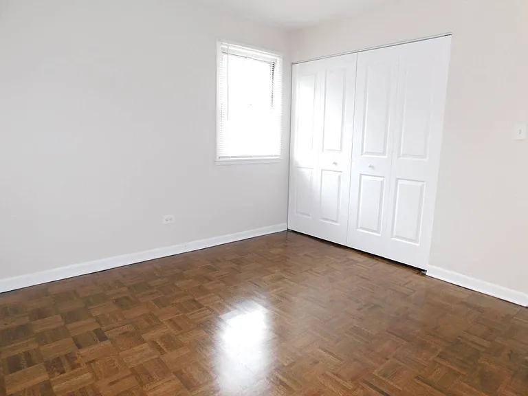 2610 Central Street — Photo 16